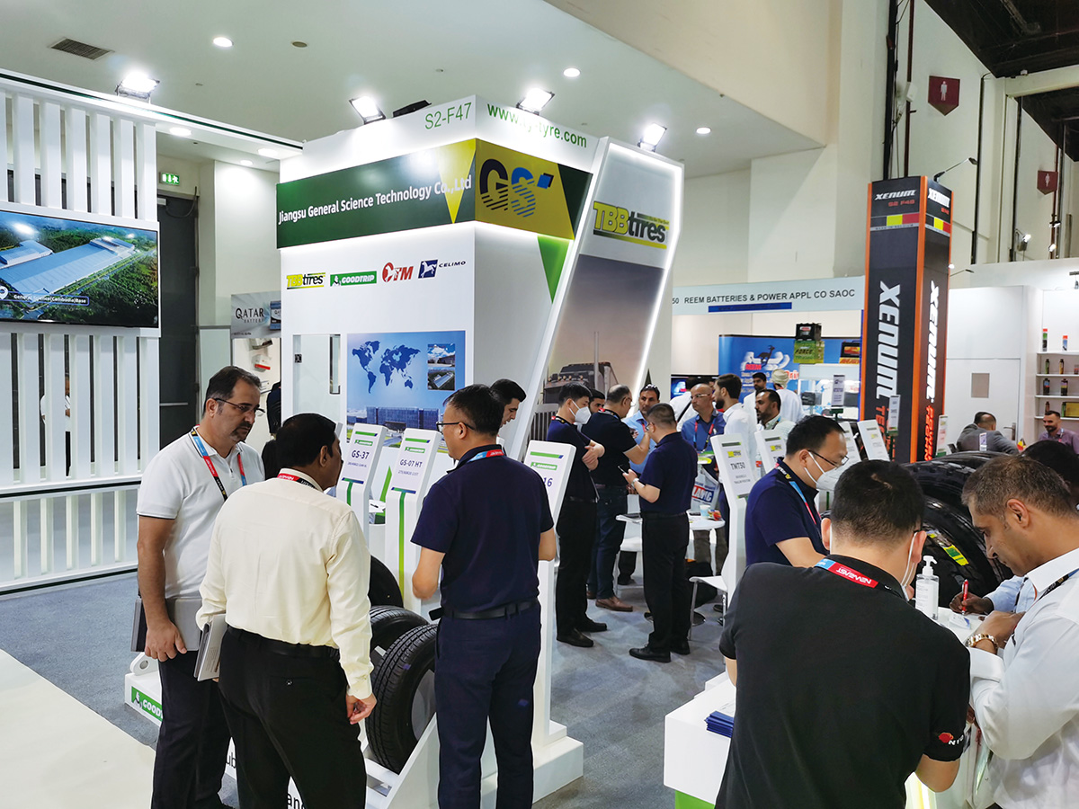通用股份亮相迪拜展，彰显民族轮胎风采！